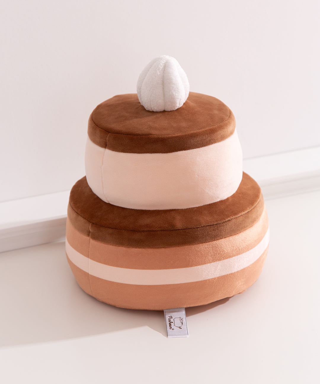 Chocolate_Cake_Squisheen_Plush_008_web