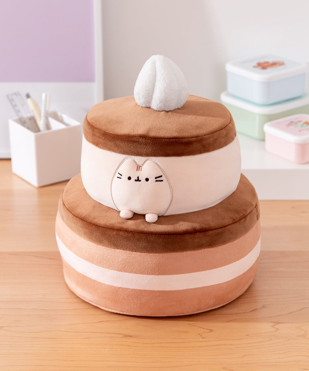 Chocolate_Cake_Squisheen_Plush_010_web