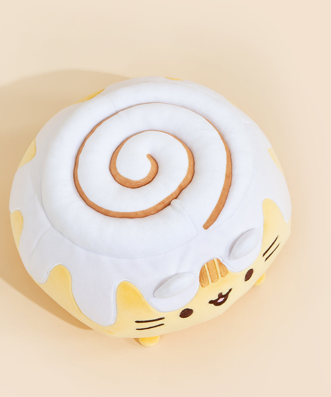 Cinnamon_Roll_Squisheen_000_web