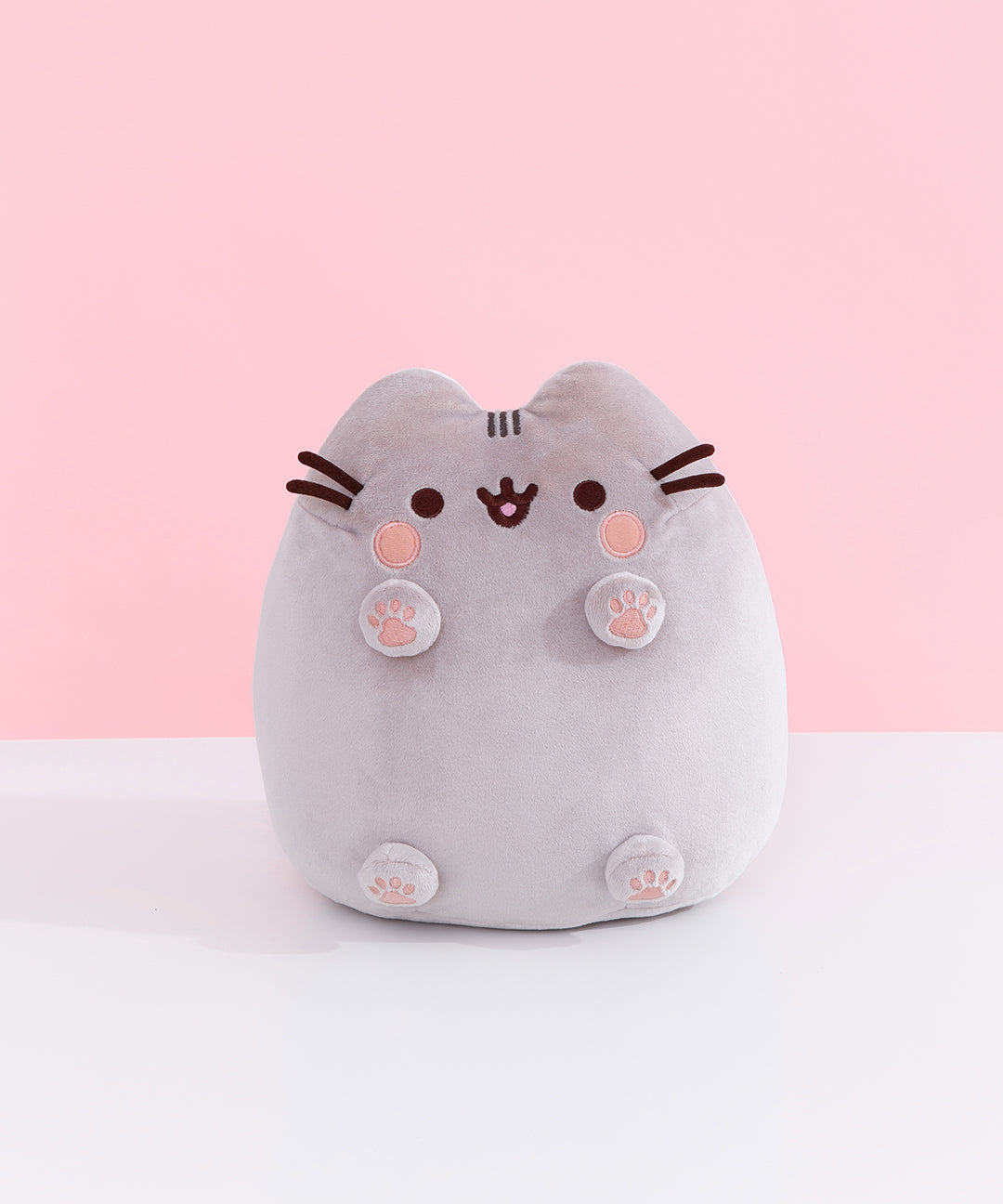 Classic_Toe_Beans_Pusheen_Plush_000_web