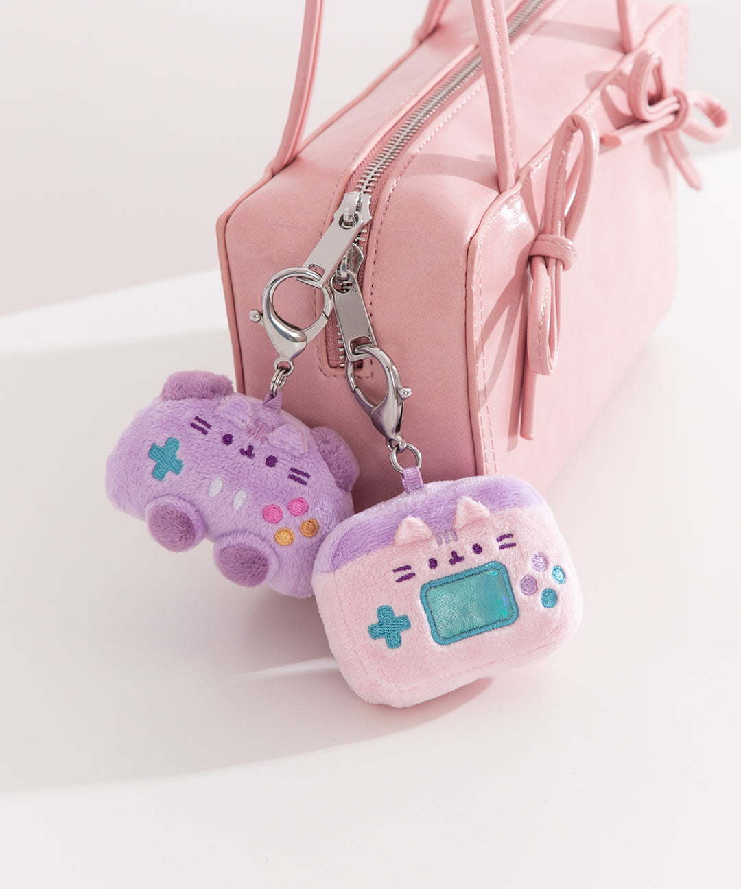 GamerPusheenSurprisePlush_026_web