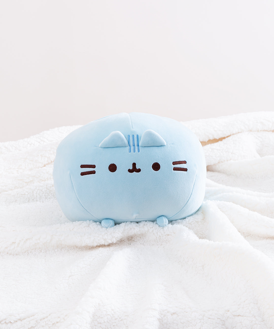 Pastel_Squisheens_Blue_003_web_516dbfd0-6dc9-4506-b955-edad1ffe6b24