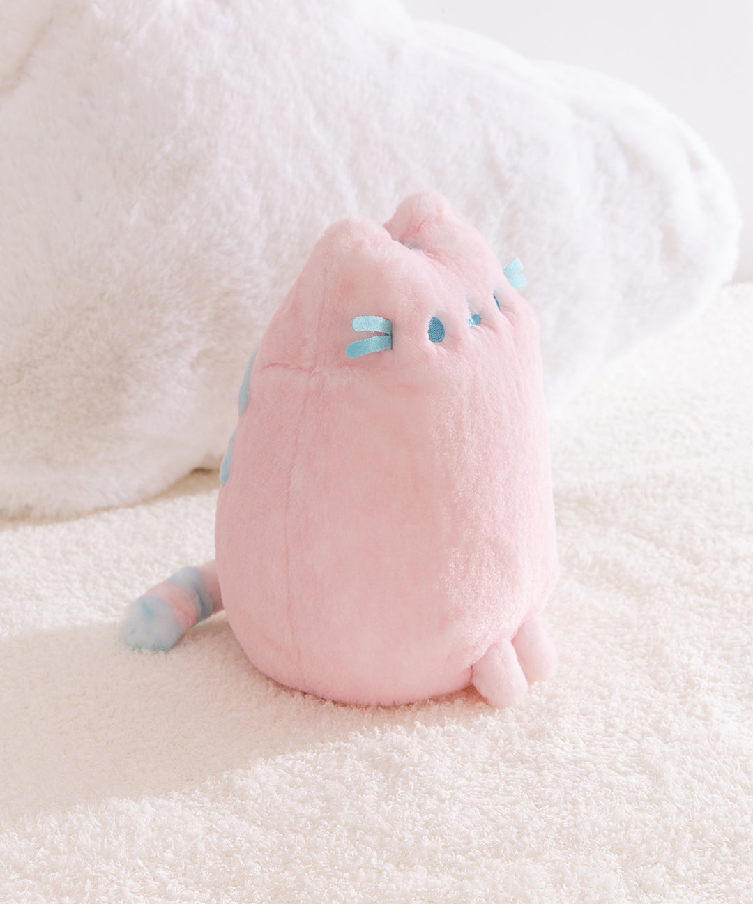 PinkDreamsheenPlush_03_web