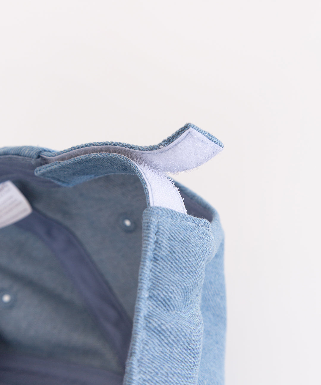 PusheenEggDenimCap_10_web