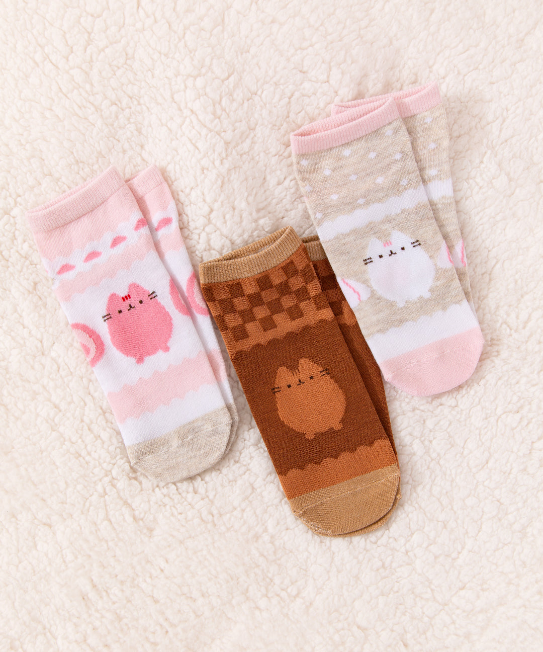 PusheenSweetsSockSet_005_web