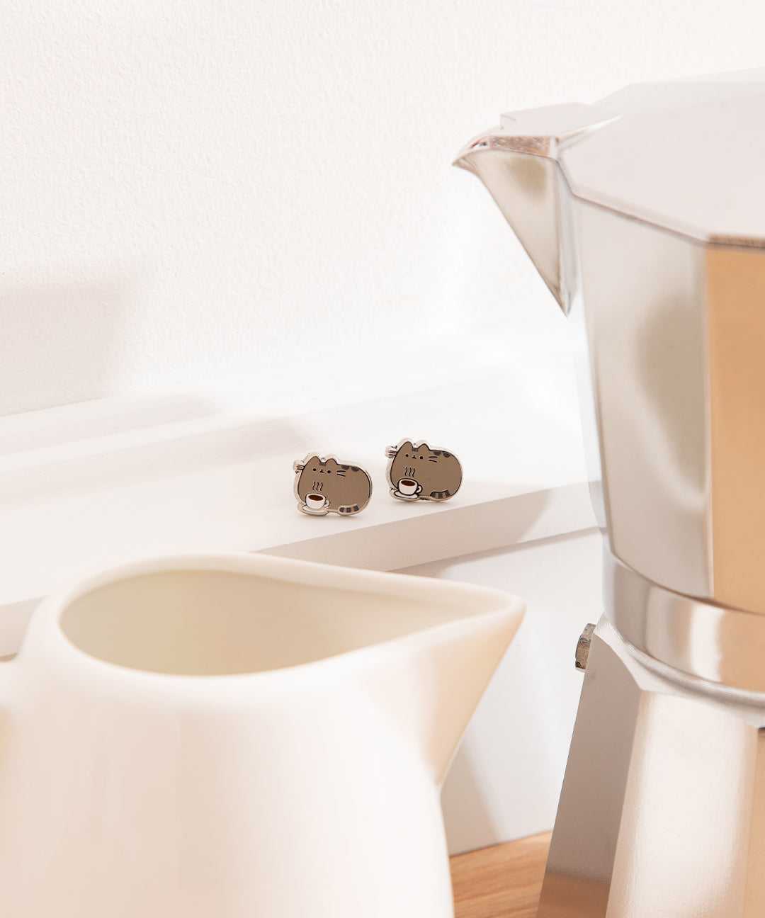 Pusheen_Coffee_Stud_Earrings_007_WEB