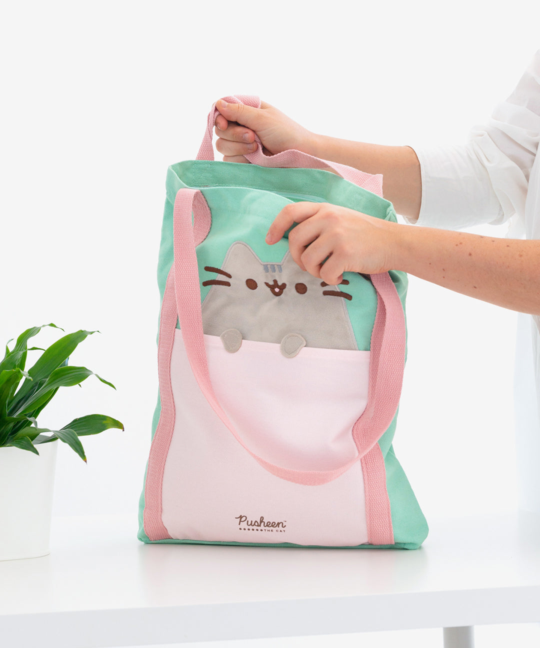 Pusheen_Deluxe_Tote_Bag_005_web