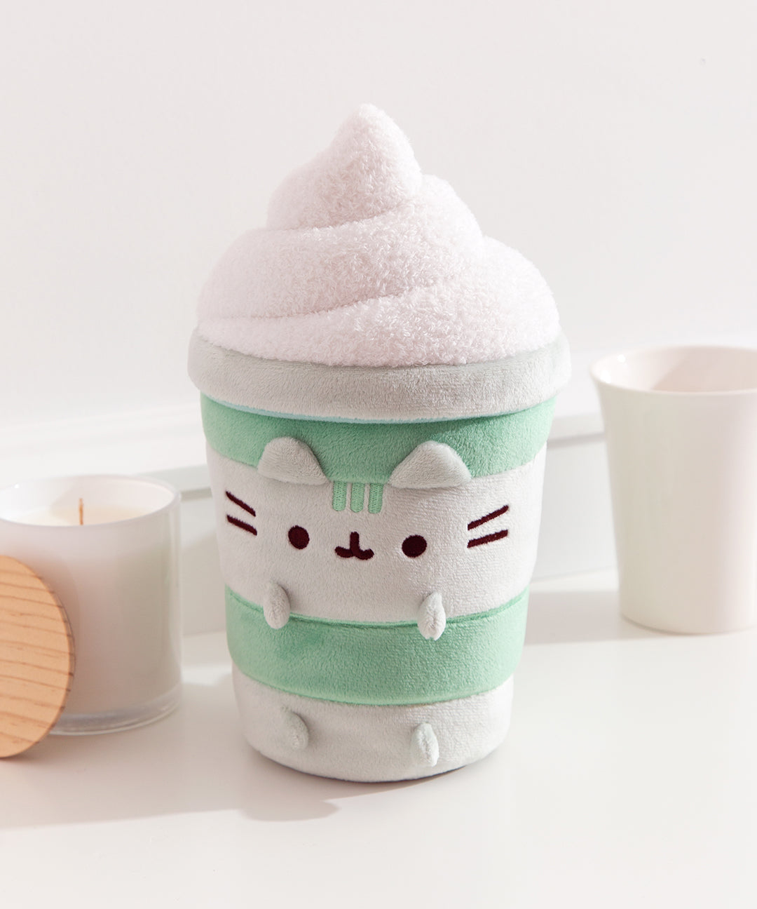 Pusheen_Matcha_Latte_Plush_014_web