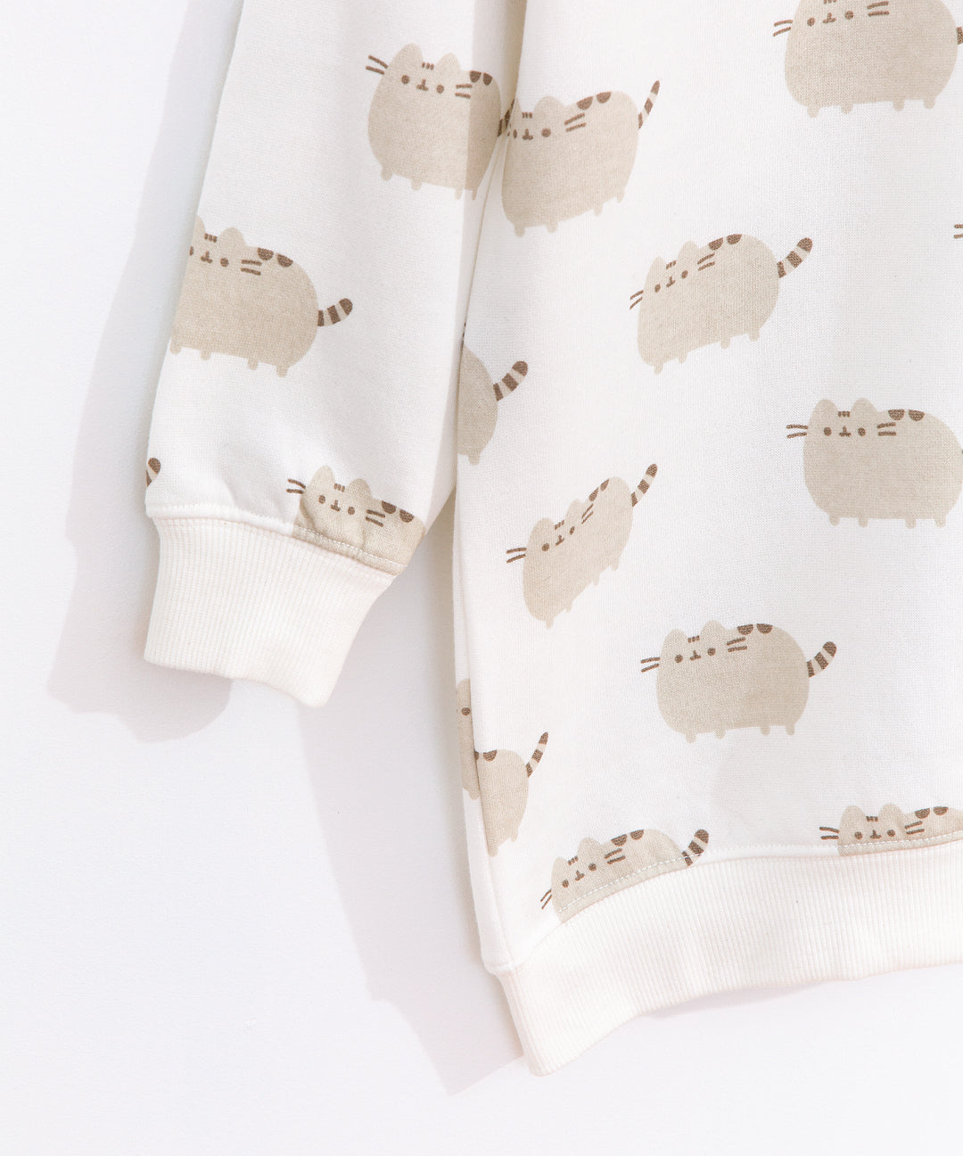 Pusheen_Patterned_Loungewear_Set_010_web