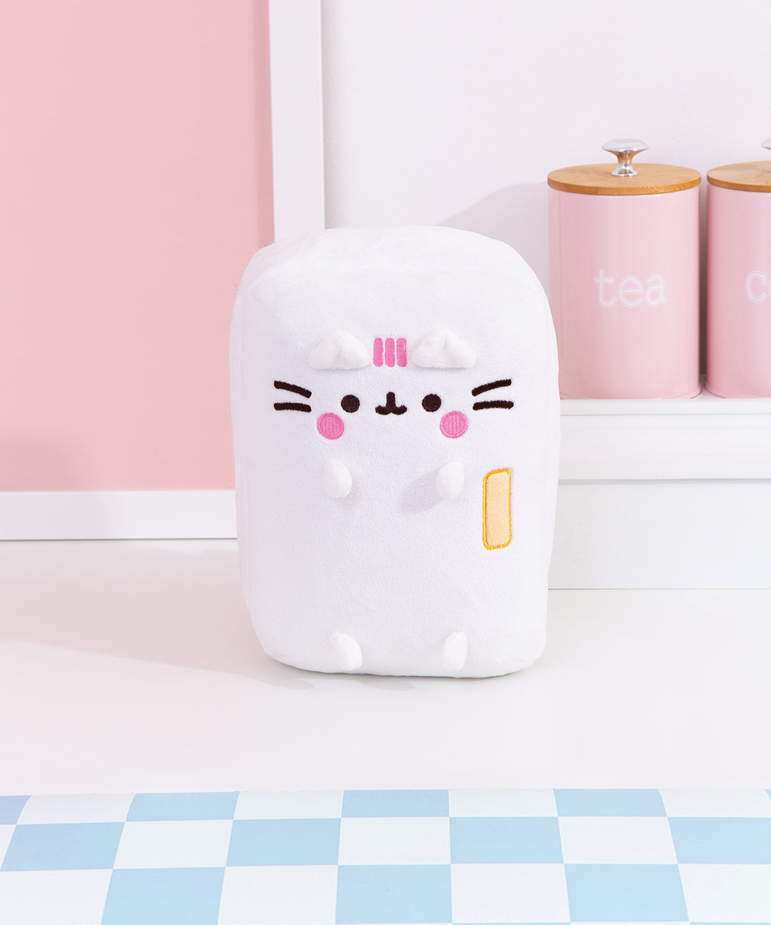 Pusheen_s_Kitchen_Refrigerator_Plush_018_web