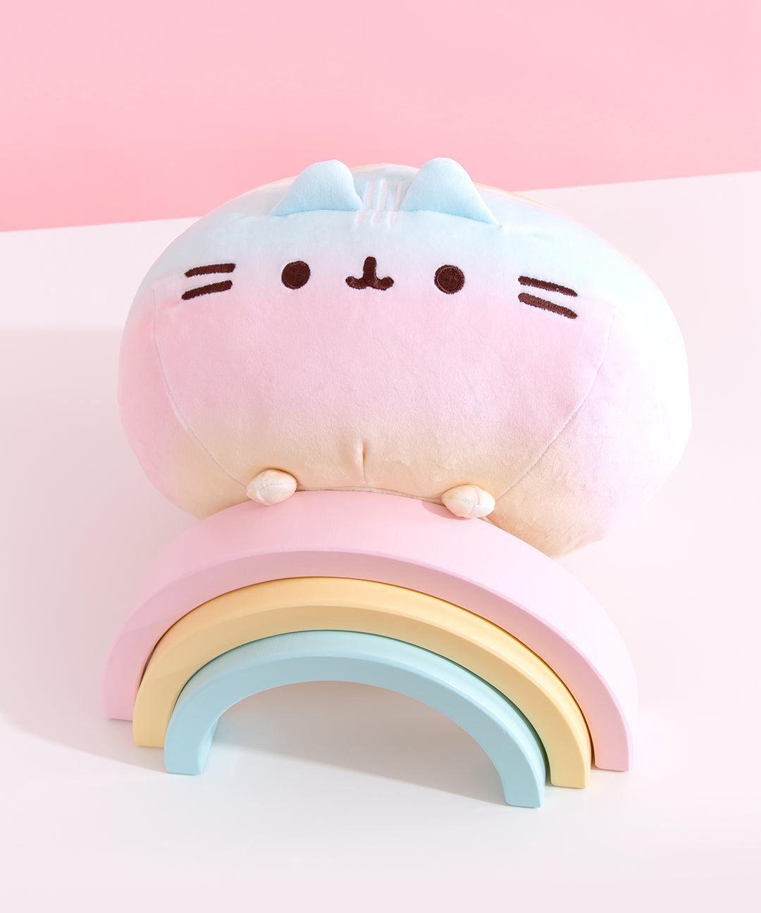 Rainbow_Round_Pusheen_Squisheen_003_web