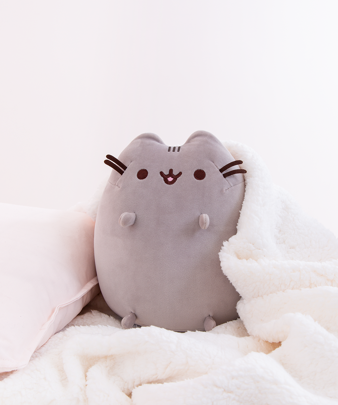 Sitting_Squisheen_M_003